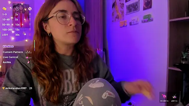 linda giggle online show from 10-01-25, 02:38