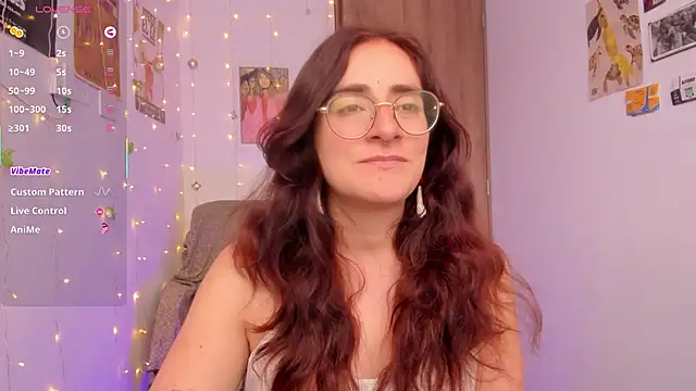 linda giggle online show from 11-24-25, 01:22