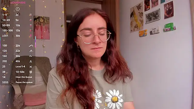 linda giggle online show from 12-03-25, 02:27