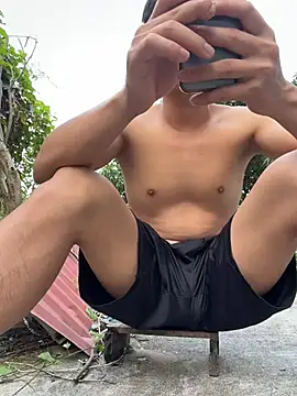 Snapshot of Naughty--asian chatting on 05-30-26, 11:54 Naughty--asian online show from 05-30-26, 11:54