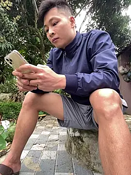 Snapshot of Naughty--asian chatting on 03-10-25, 09:34 Naughty--asian online show from 03-10-25, 09:34