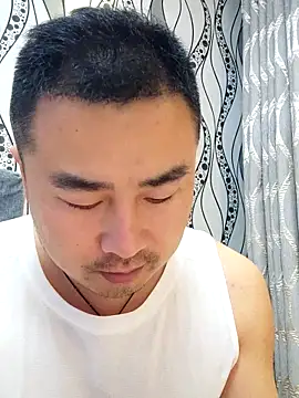 Snapshot of guozuo chatting on 04-19-26, 02:18 guozuo online show from 04-19-26, 02:18