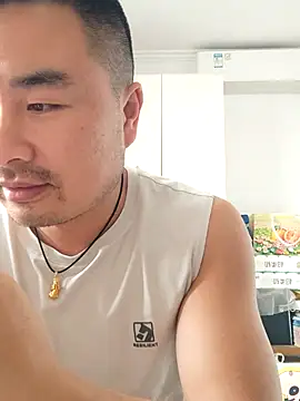 Snapshot of guozuo chatting on 06-24-26, 08:35 guozuo online show from 06-24-26, 08:35