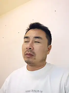 Snapshot of guozuo chatting on 07-28-26, 02:13 guozuo online show from 07-28-26, 02:13