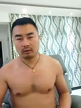 Snapshot of guozuo chatting on 06-25-26, 01:05 guozuo online show from 06-25-26, 01:05