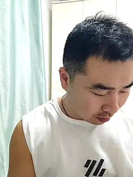 guozuo online show from 10-31-25, 04:03