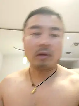 Snapshot of guozuo chatting on 06-11-26, 01:52 guozuo online show from 06-11-26, 01:52