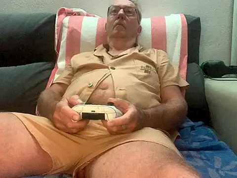 Nudelschwanz online show from 10-24-25, 03:38