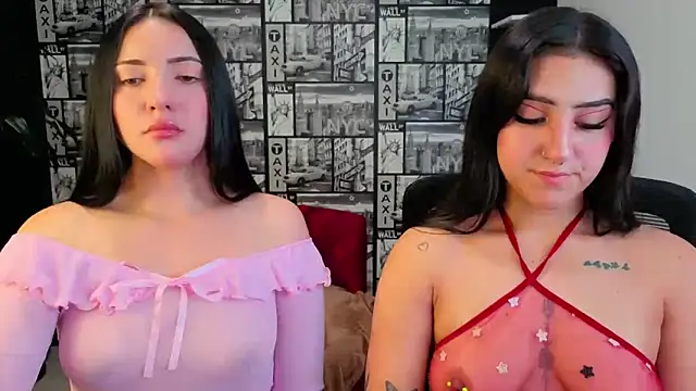 Snapshot of Isa_And_Natasha chatting on 05-27-26, 02:02 Isa And Natasha online show from 05-27-26, 02:02