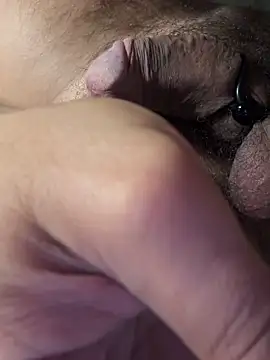 Bigclitlover69 online show from 09-13-25, 12:21