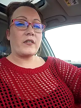 Snapshot of BBWQUEENBEEE chatting on 03-04-25, 11:32 BBWQUEENBEEE online show from 03-04-25, 11:32