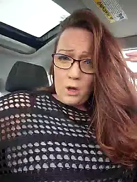 Snapshot of BBWQUEENBEEE chatting on 02-02-25, 07:35 BBWQUEENBEEE online show from 02-02-25, 07:35