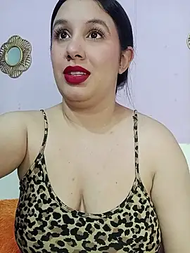 Deina bunny online show from 03-28-26, 02:12