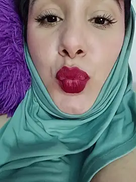 Deina bunny online show from 01-17-26, 12:26