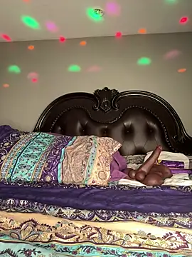 ThickAssRena online show from 06-19-26, 06:47