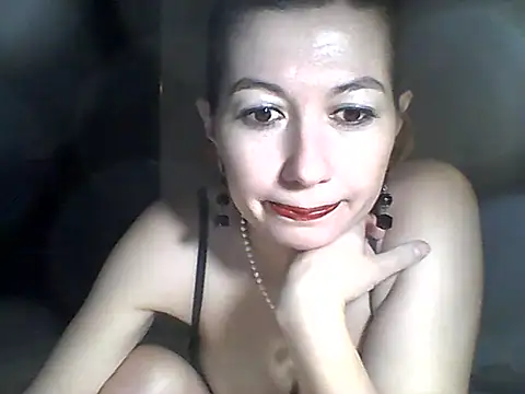 Snapshot of Olesja chatting on 01-31-26, 08:18 Olesja online show from 01-31-26, 08:18
