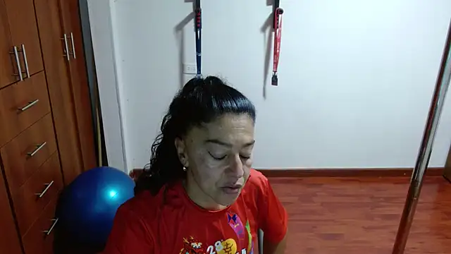 Anitta muscle online show from 01-13-26, 09:41