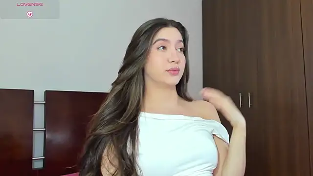 alice-love1 online show from 02-27-26, 12:55