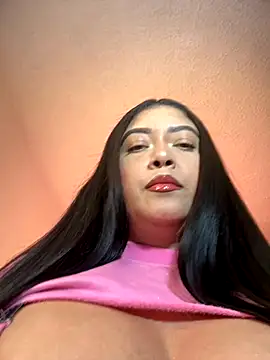 Snapshot of cami_ortiz__ chatting on 10-04-25, 04:03 cami ortiz online show from 10-04-25, 04:03