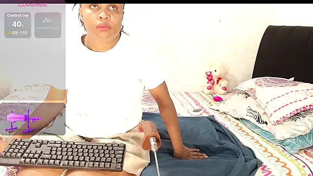 Kattara Becky  online show from 03-17-26, 04:26