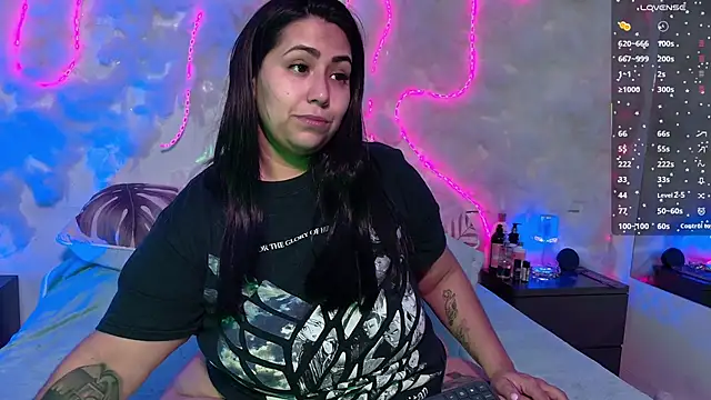 emmajohnss online show from 01-16-26, 03:54