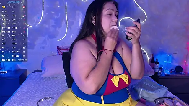 emmajohnss online show from 02-13-26, 04:12