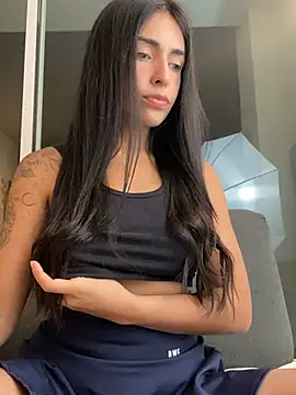 DaphneUwu online show from 04-19-26, 01:06