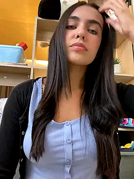 DaphneUwu online show from 10-14-25, 12:44