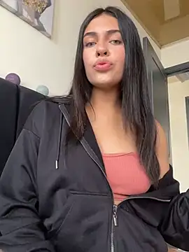 DaphneUwu online show from 12-23-24, 03:00