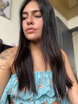 DaphneUwu online show from 02-15-25, 08:34