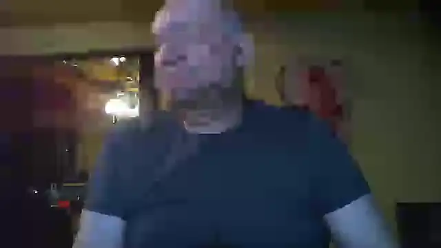 Snapshot of jeanlulu chatting on 10-13-25, 07:15 jeanlulu online show from 10-13-25, 07:15