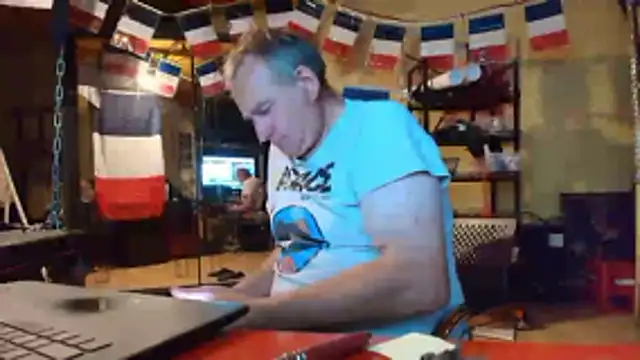jeanlulu online show from 06-18-26, 08:03
