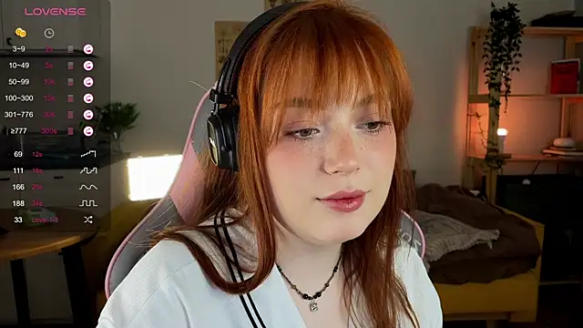 Sofy Benson online show from 01-12-26, 12:34