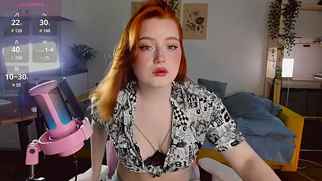 Snapshot of Sofy_Benson chatting on 02-27-25, 01:07 Sofy Benson online show from 02-27-25, 01:07