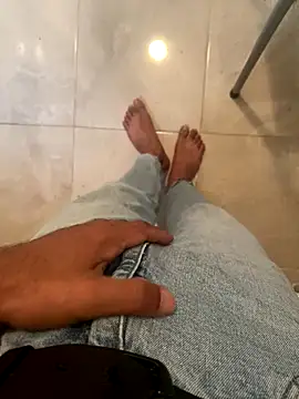 amyalaruz34ist online show from 10-25-25, 02:28