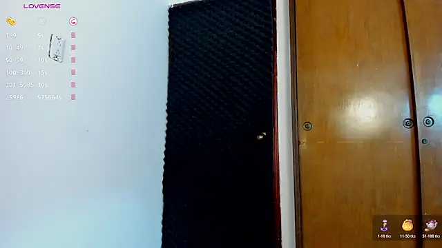 Dounia nagi online show from 10-28-25, 02:34