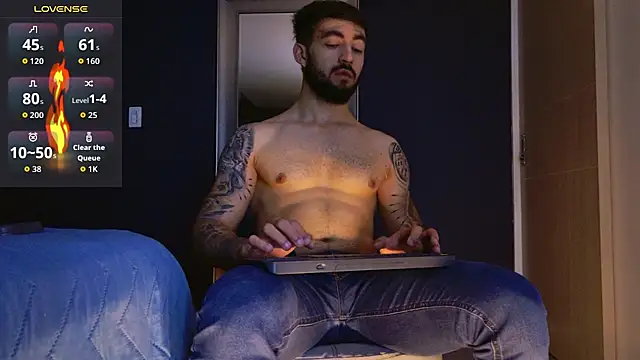 MarkWalker   online show from 11-21-25, 10:14