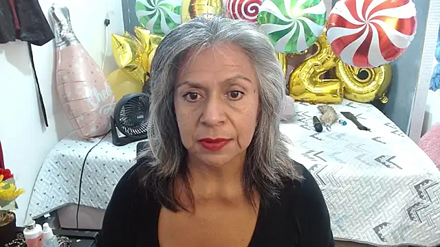 lalisha 96 online show from 12-17-25, 12:04