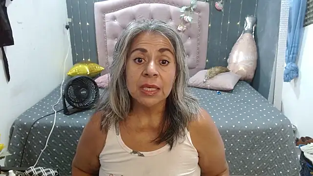 Snapshot of lalisha_96 chatting on 04-25-26, 12:35 lalisha 96 online show from 04-25-26, 12:35