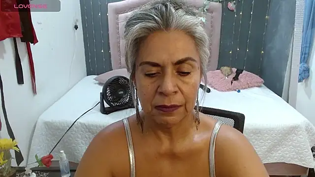 Snapshot of lalisha_96 chatting on 06-03-26, 11:20 lalisha 96 online show from 06-03-26, 11:20