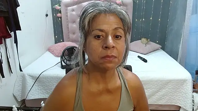 lalisha 96 online show from 09-14-25, 05:57