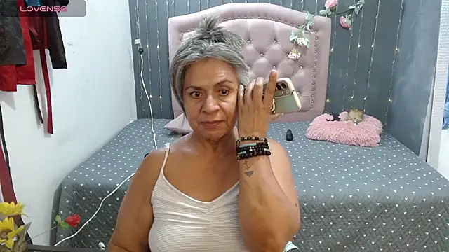 Snapshot of lalisha_96 chatting on 07-14-26, 12:54 lalisha 96 online show from 07-14-26, 12:54