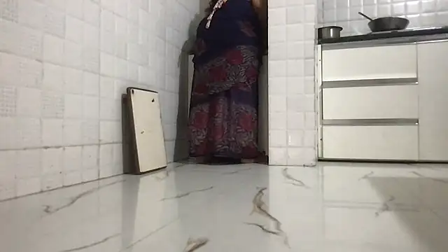 Riyasingh9 online show from 09-30-25, 03:34