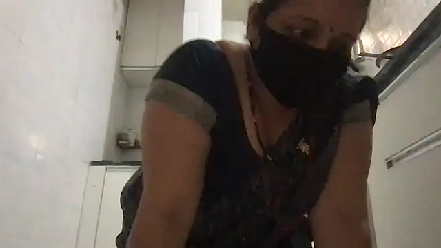 Riyasingh9 online show from 02-12-26, 04:01