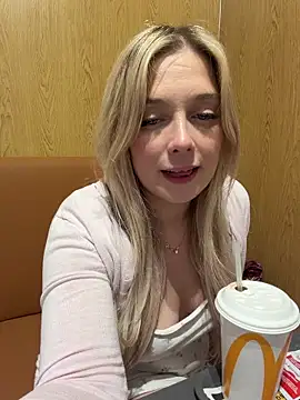 CherryAuroraa online show from 03-20-26, 08:54