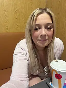 CherryAuroraa online show from 03-15-26, 10:44