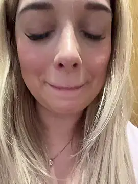 CherryAuroraa online show from 03-29-26, 01:24