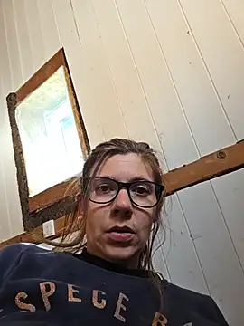 Lina lou4 online show from 04-05-26, 11:50