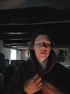 Lina lou4 online show from 03-26-26, 08:45