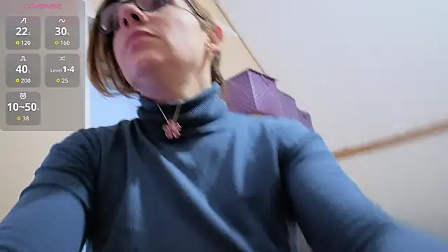 Lina lou4 online show from 01-07-26, 04:34